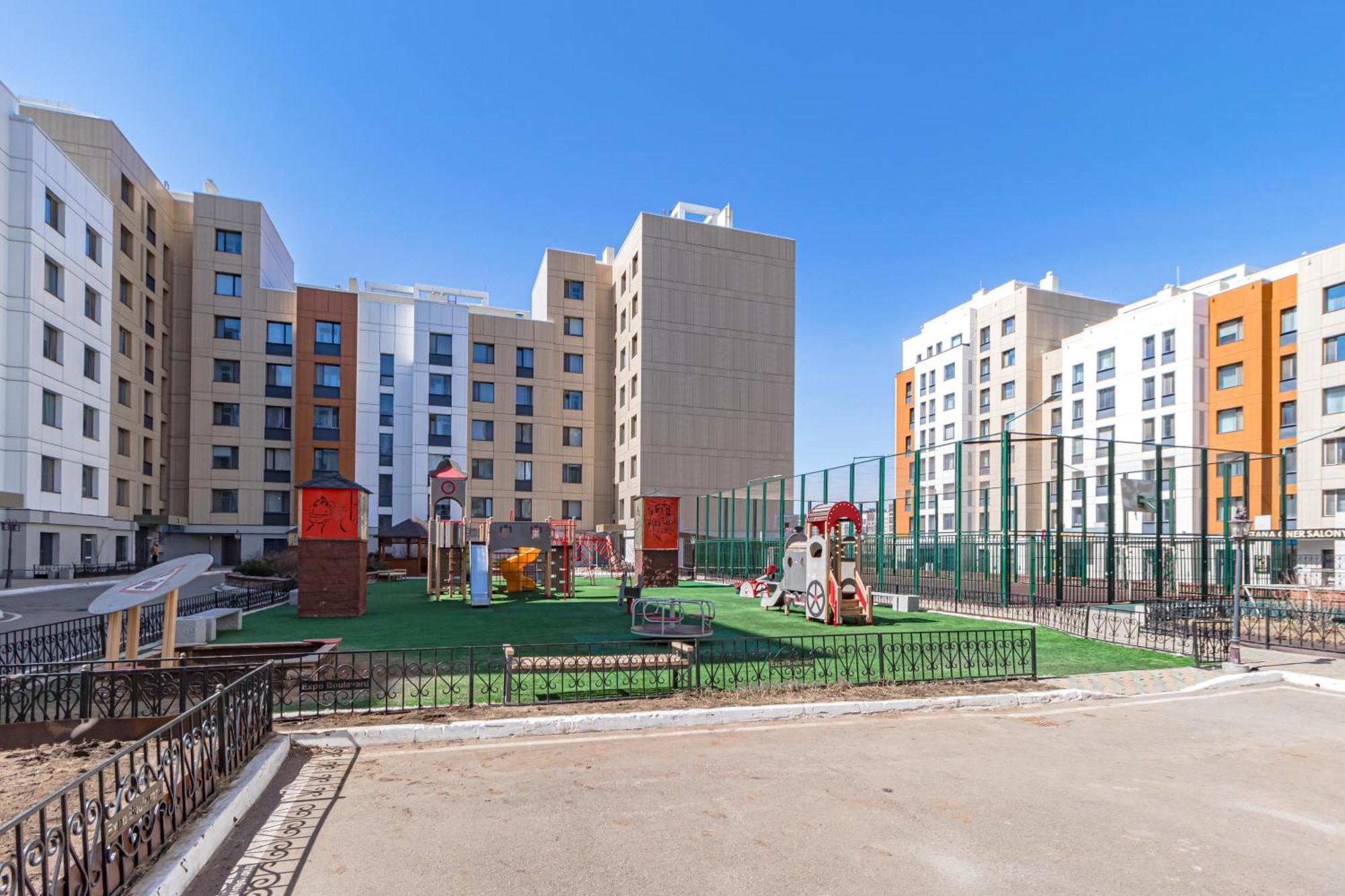 Просторная Квартира В Expo Boulevard Astana Exterior photo